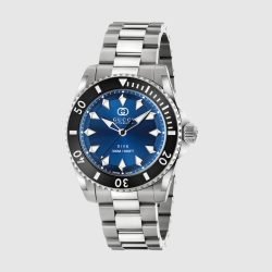 796779_I18B0_8605_001_100_0000_Light-Gucci-Dive-watch-40mm